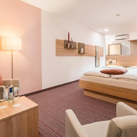 Western An Der Obermaintherme 4* Bad Staffelstein